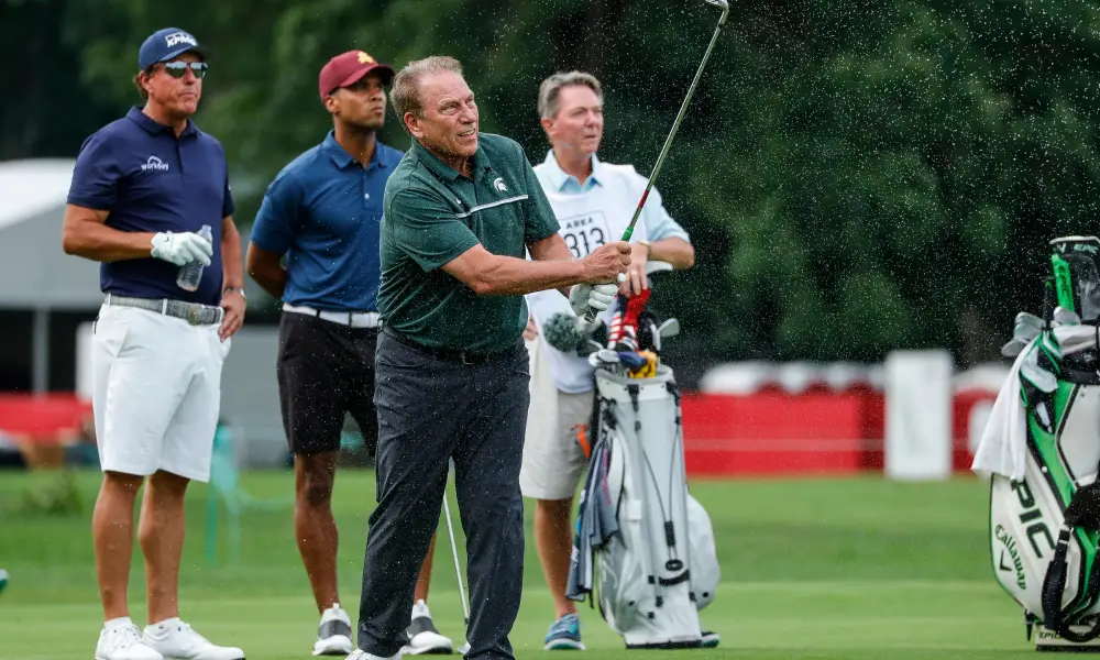Spartans' Izzo Shares Funny Tiger Woods Story From Pro-Am Tournament