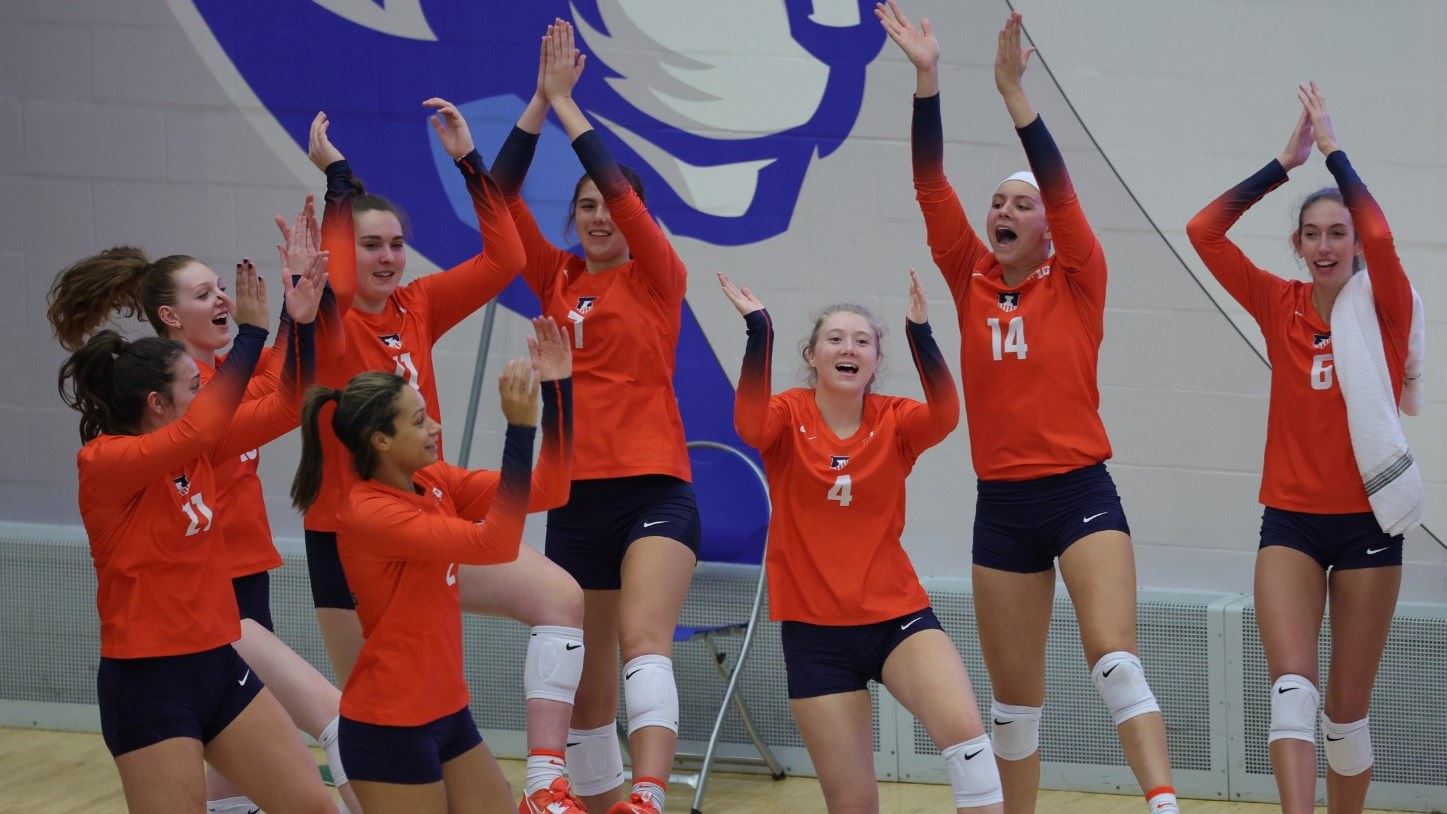 #25 Illinois Volleyball Sweeps EIU For 4th Straight Win