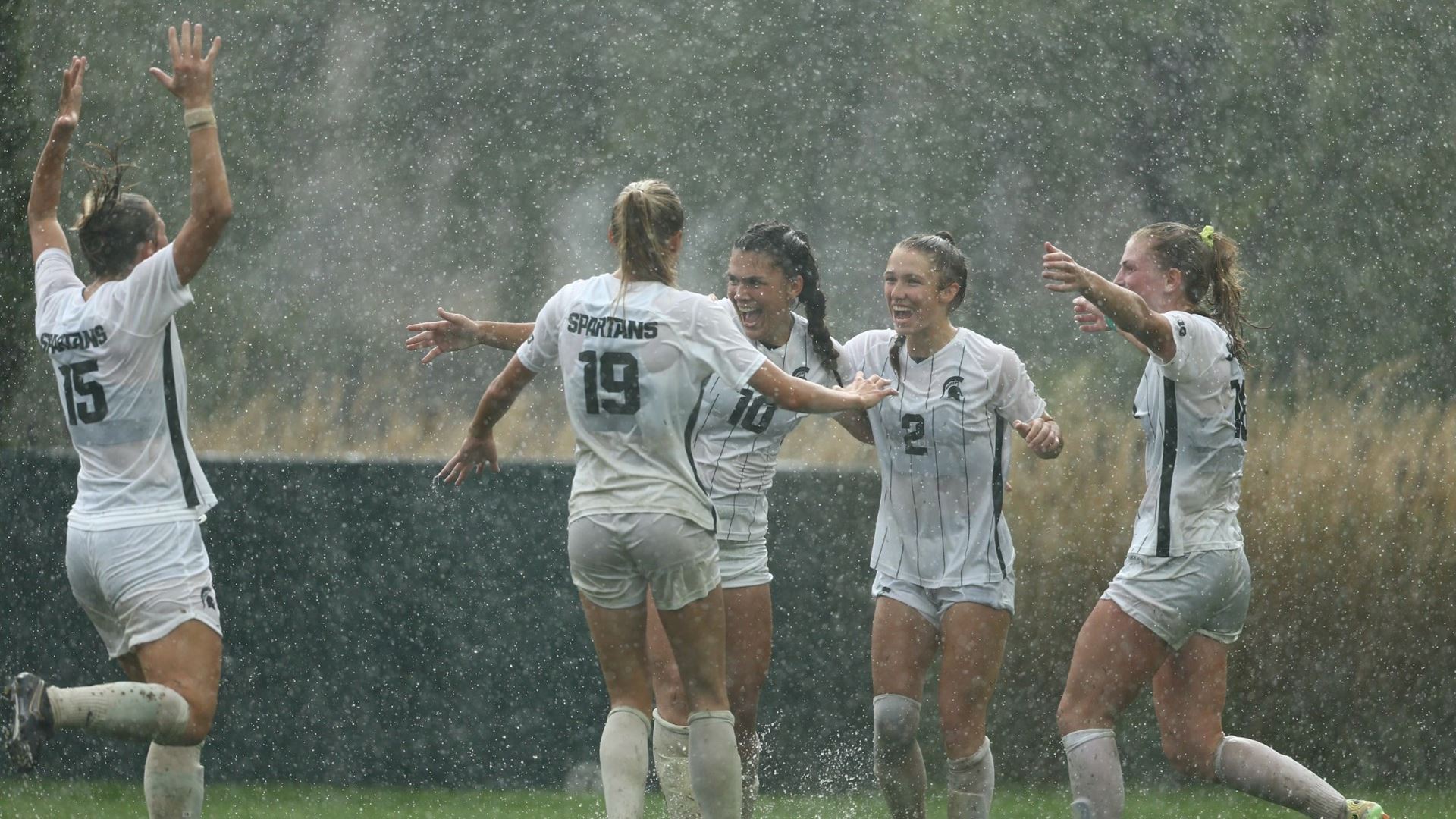 Evans' Hat Trick Lifts Spartans To Upset Of #19 Colorado