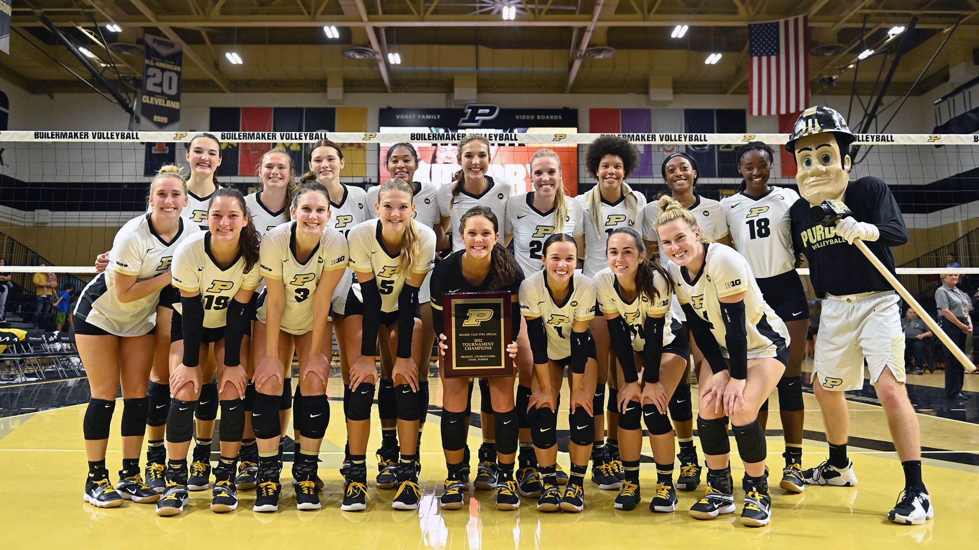 11th Ranked Purdue Volleyball Extends Perfect Start To 6-0
